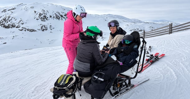 Isak enjoys staying active, including downhill skiing.