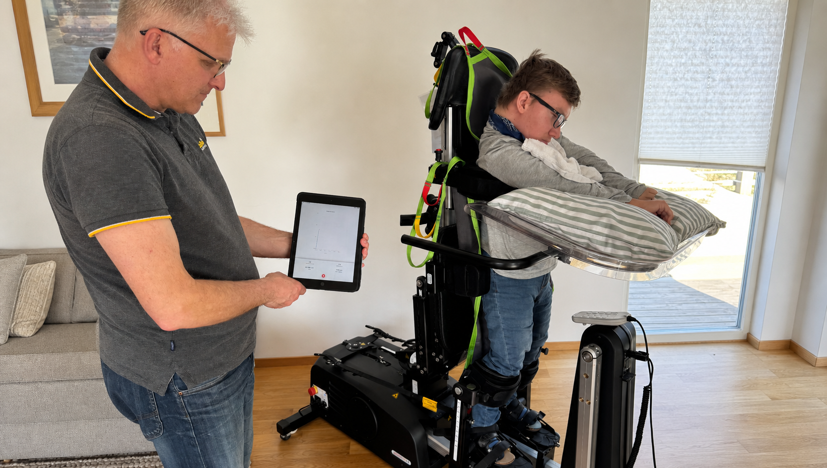 The family has witnessed how Isak's body has responded to regular movement