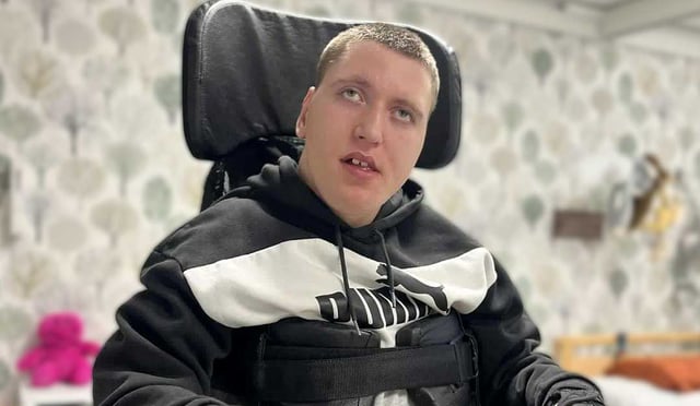 Alvin in his Innowalk.