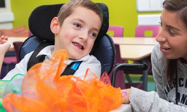 Leckey MyGo Seat lifestyle 1_Portrait-Web-1