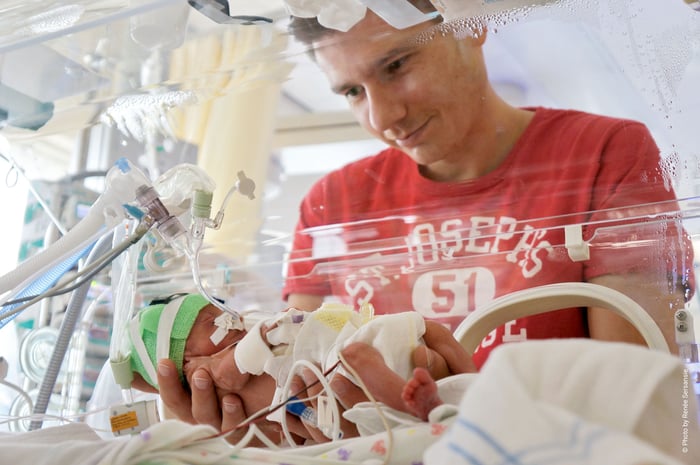 Duncan_With_Dad_Hospital
