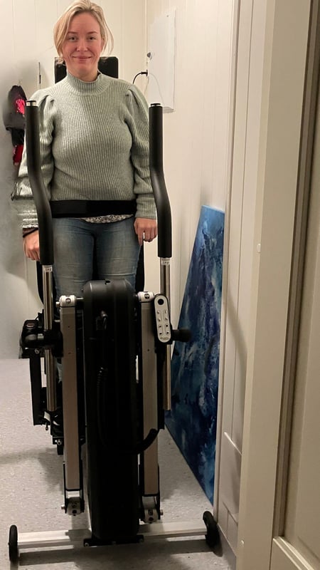 kvinna i innowalk