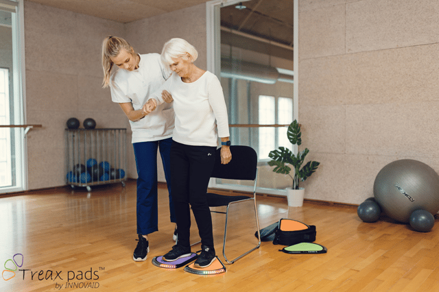 treax-pads-eldre-balansetrening-1
